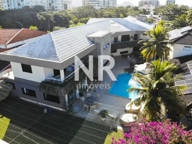 Casa em  condomínio na Barra da Tijuca, "Novo Leblon" para quem busca segurança, conforto 