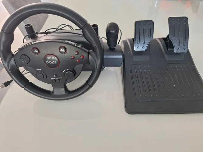 Conjunto de volante com pedal
