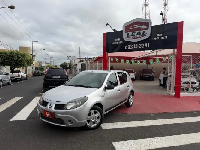 Renault Sandero Expression Hi-flex 1.6 8V 5P 2010