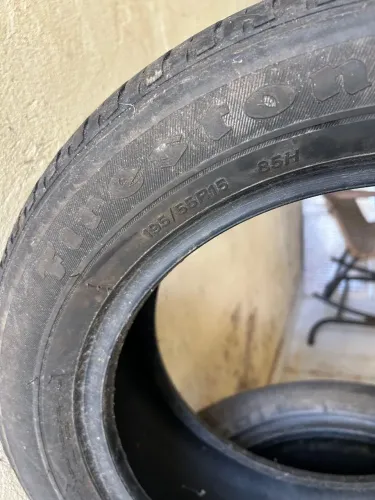 4 PNEUS 195/55R15