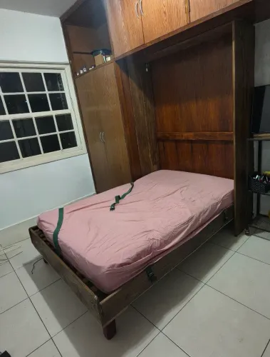 Cama de Casal Retratil (130x200cm) Pés removíveis