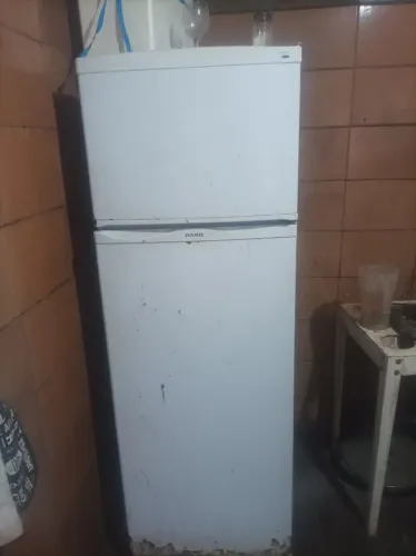 Geladeira Dako barata urgente?