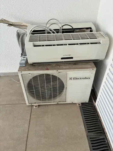 Ar condicionado 12000 BTUs completos