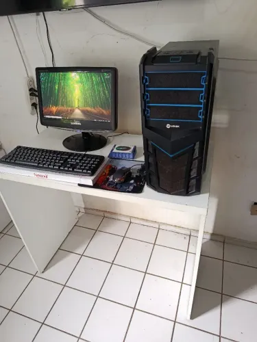 COMPUTADOR I3°4/8GB/SSD/16.5/COMPLETO(BARATO)?