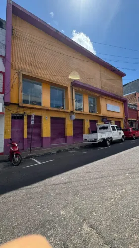 Prédio Comercial à Venda no Centro de Manaus - 648 m² de Área Construída | 3 Pavimentos |