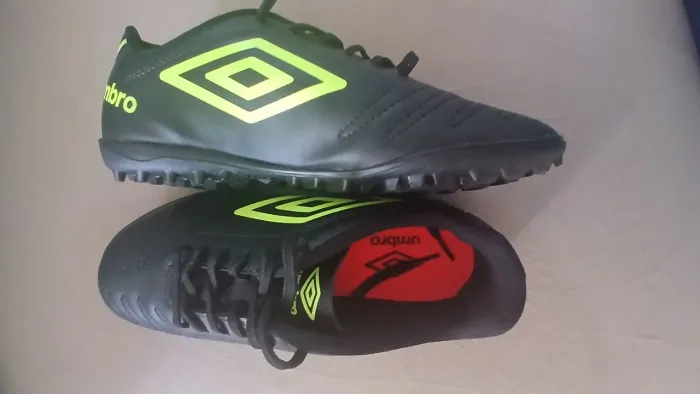 Chuteira Society Umbro 