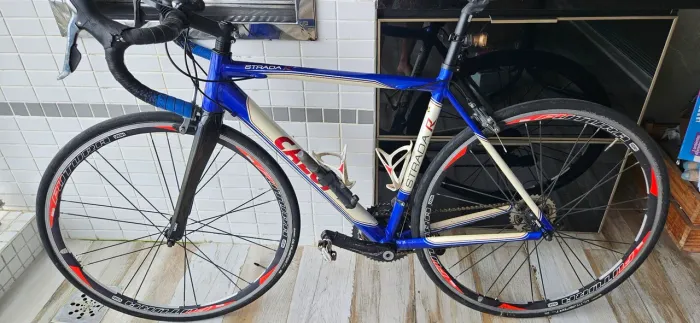 Caloi Strada R