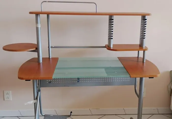 Mesa pra computador