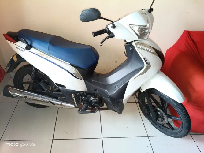 Vendo uma jet 50x 2023 negociável 