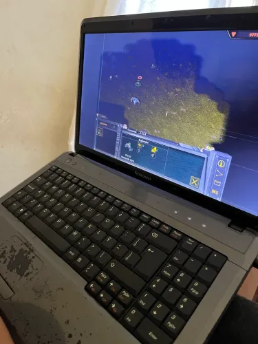 Notebook Lenovo antigo