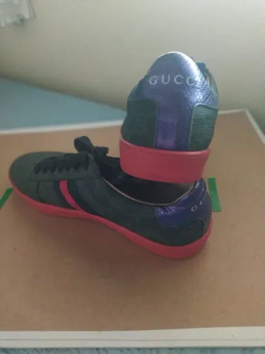Tênis Gucci - Original e novo