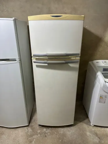 Geladeira Brastemp frostfree 346 litros