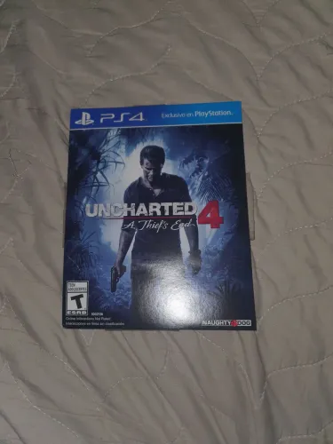 Uncharted 4 mídia física