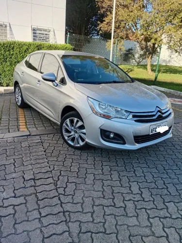 Citroen C4 Lounge Tendance 2.0 Flex 4P Aut. 2014