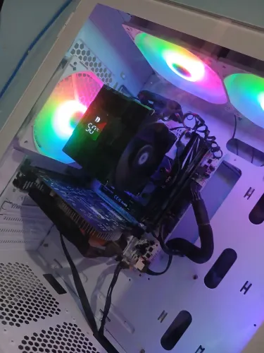 ? PC GAMER RYZEN 5 | 16GB RAM | SSD NVMe 512GB | GTX 750 Ti ?