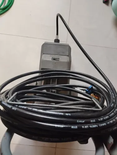 Lavadora de alta pressão kerche HD 585 profissional com 10 m de mangueira com bico engate