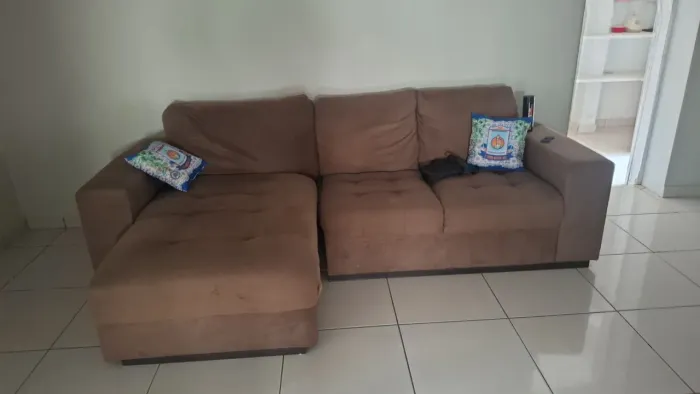 VENDO SOFÁ C/ 04 LUGARES.