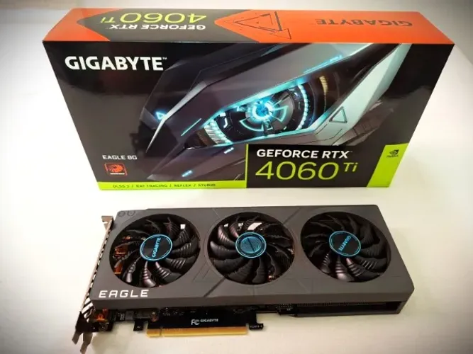 Gigabyte RTX 4060Ti Eagle 8GB na caixa
