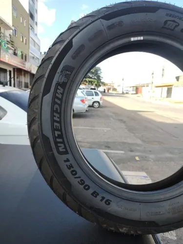 PNEU MICHELIN 130/90 B16 COMMANDER III