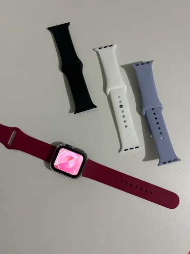 Apple watch series 4 40 mm em ótimo estado