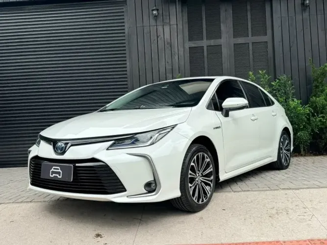 Toyota Corolla Altis Prem. Hybrid 1.8 Flex AUT 2020