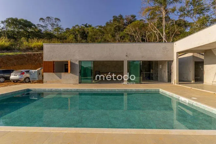 Chácara com 4 quartos à venda, 10000 m² por R$ 1.450.000 - Bairro Itapema - Guararema/SP