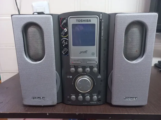 Som Toshiba