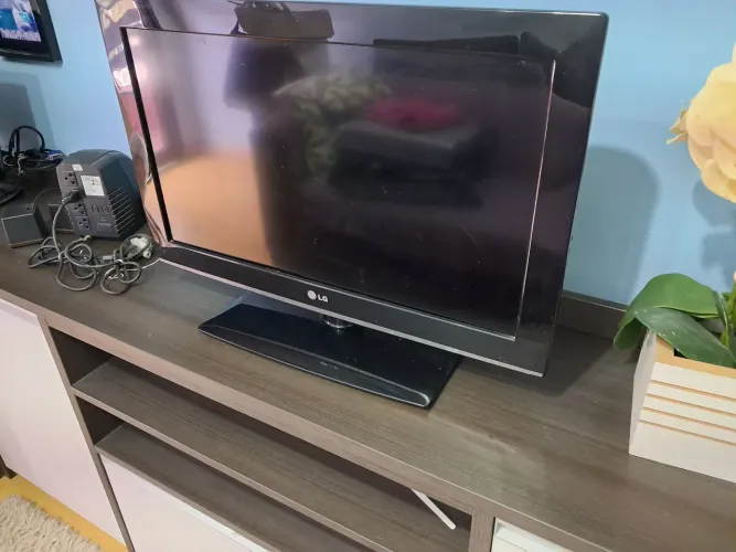 TV 26 com defeito