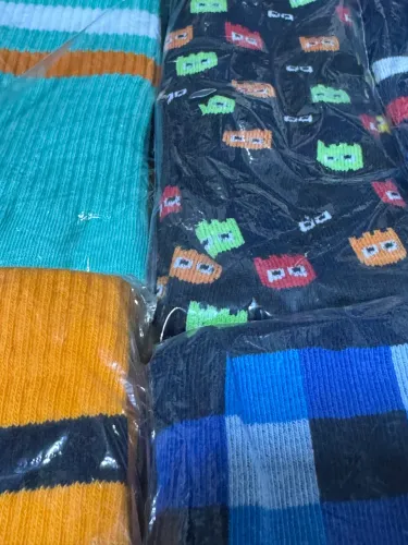 10 pares de meias de ótima qualidade 60.00