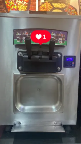 Vendo máquina de açaí frozen