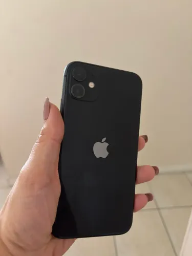 iPhone 11 com defeito