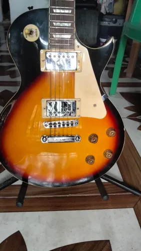 Guitarra lespaul 