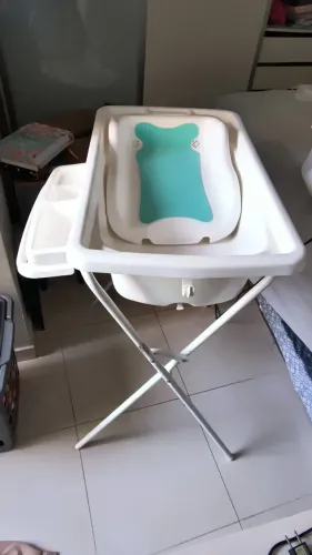 Banheira com suporte
