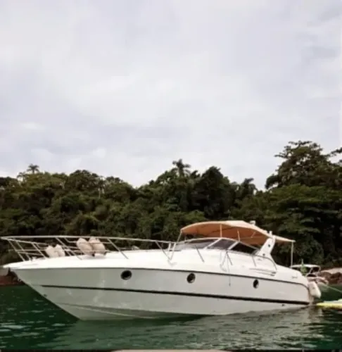 Lancha Cranchi Italiana 40  2 x Volvo 300 HP Oportunidade!!!