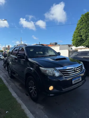 Toyota Hilux SW4 SRV D4-d 4X4 3.0 TDI Dies. AUT 2013