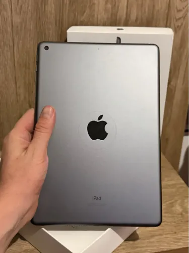 iPad 9