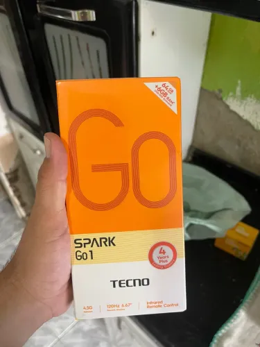 Celular Tecno Spark Go 1 LACRADO