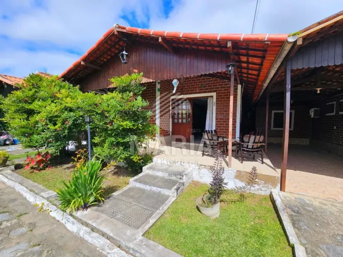 Casa em condomínio fechado com 03 quartos à venda em Gravatá/PE!
