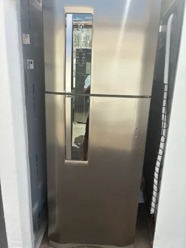 Geladeira Eletrolux