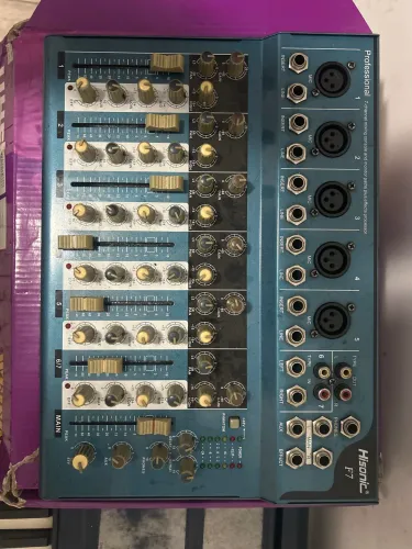 Mesa som 6 canais digital profissional 