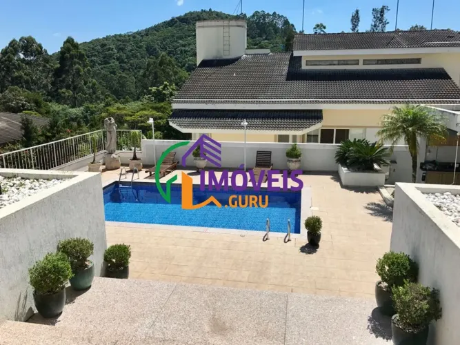 CASA EM CONDOMÍNIO - ALPHAVILLE - SP