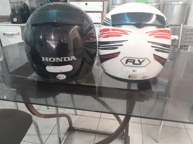 Capacete