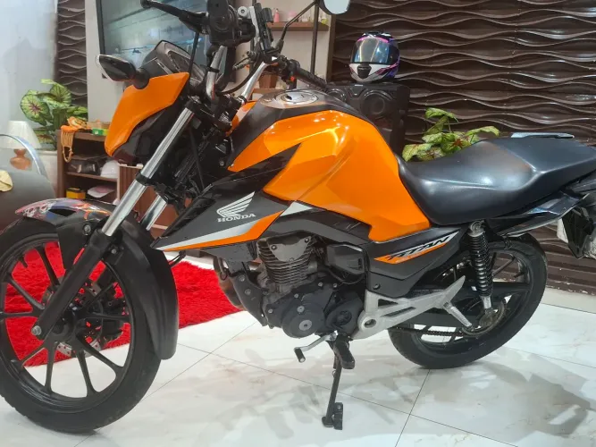 Tiran 160 ed especial ano 2024 25 moto bem conservada 2026 pago zap *