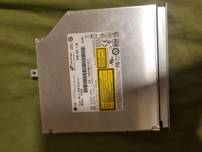 ?Gravador de DVD/CD Slim para Notebook LG - Modelo GT60N