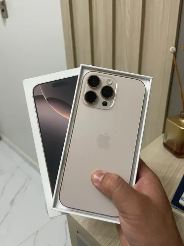 iPhone 16 pro max