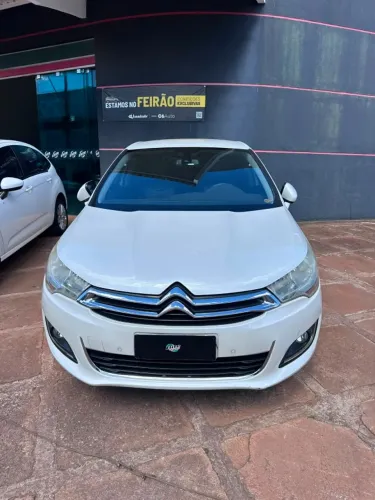 Citroen C4 Lounge Exclusive 1.6 Turbo 4P Aut. 2014