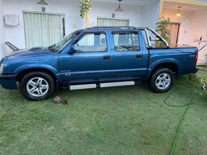 Chevrolet S10 Pick-up Exec. 2.8 4X4 CD TB Int.dies 2007