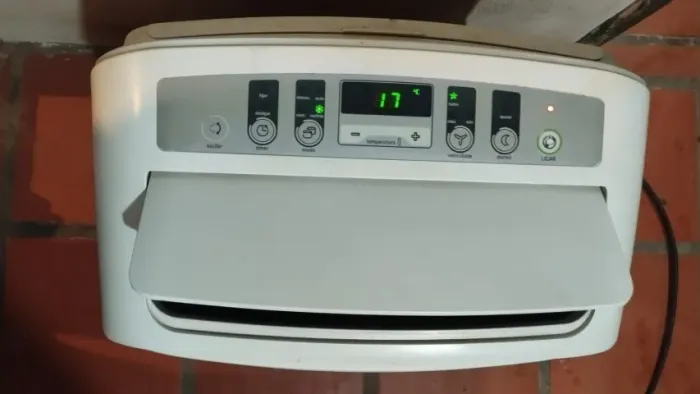Ar-condicionado Portátil Midea - 12000 BTUs