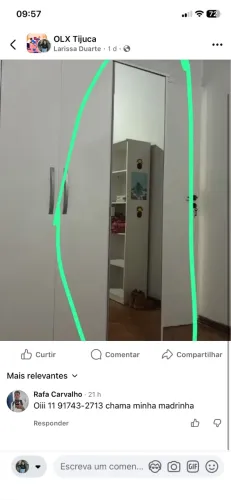 Sapateira com espelho