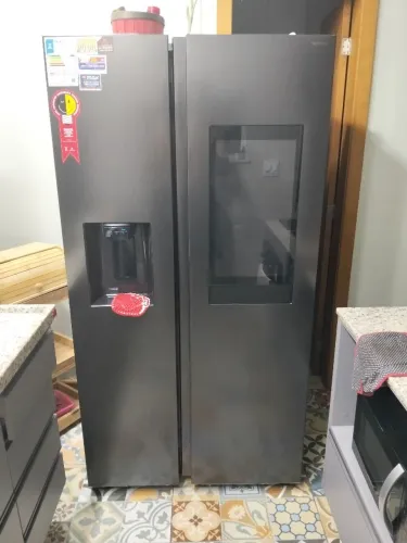 Geladeira Samsung Side by Side RS58 608 Litros Family Hub Black Inox